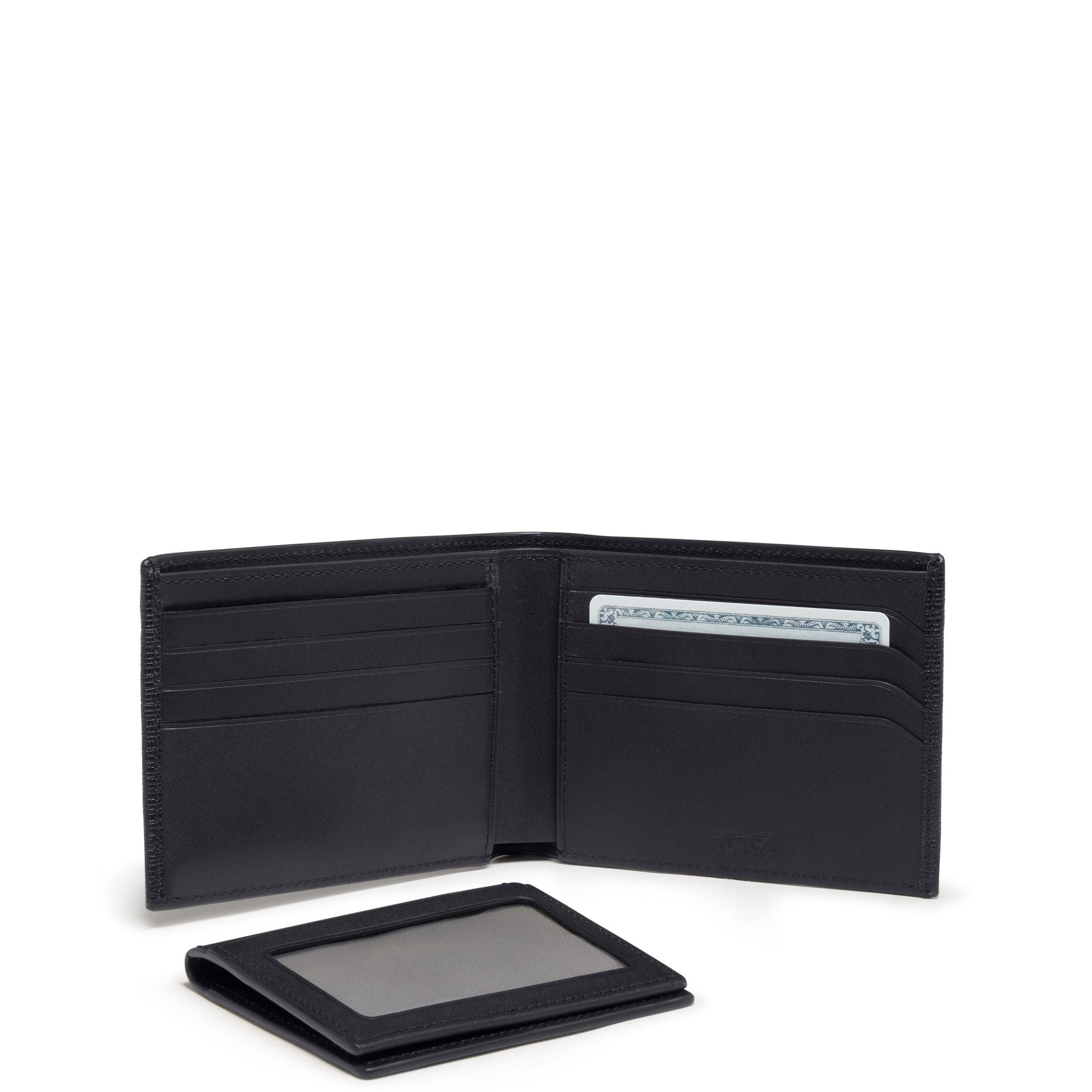 TUMI Nassau Global Removable Passcase