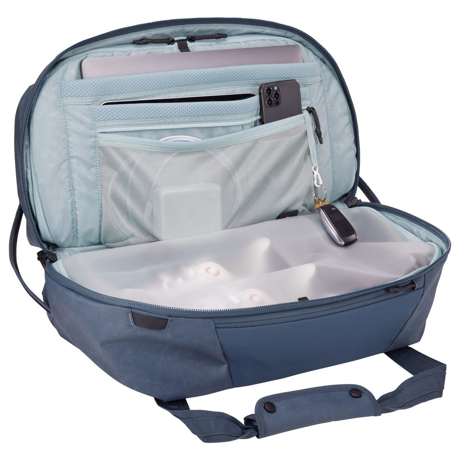 Thule Luggage Aion Duffel 35L