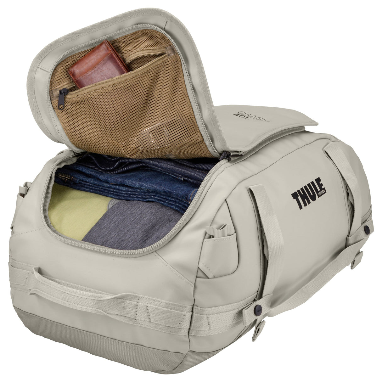 Thule Luggage Chasm 40L Duffel Bag