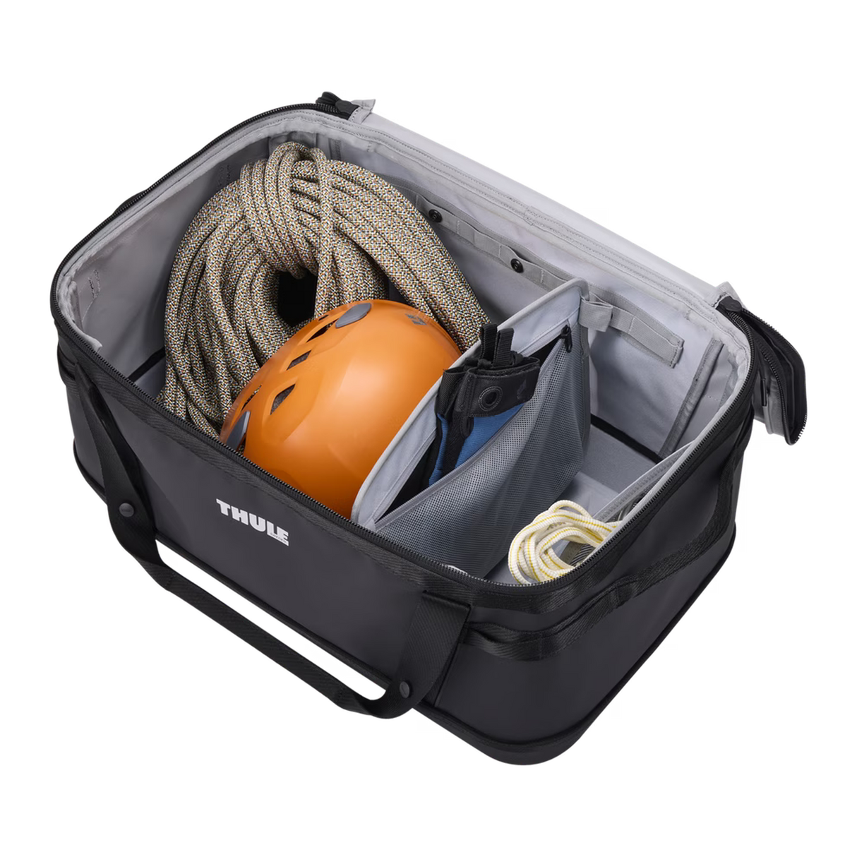 Thule Luggage Chasm Gear Hauler 55L