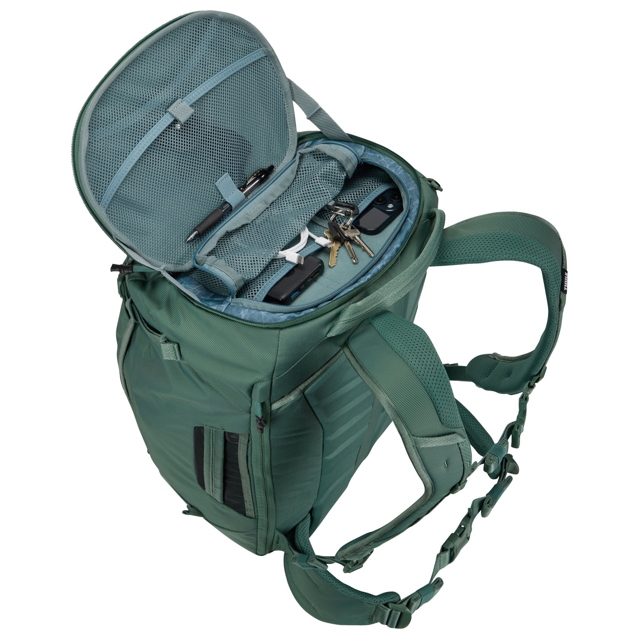 Thule Luggage Landmark Travel Pack 40L