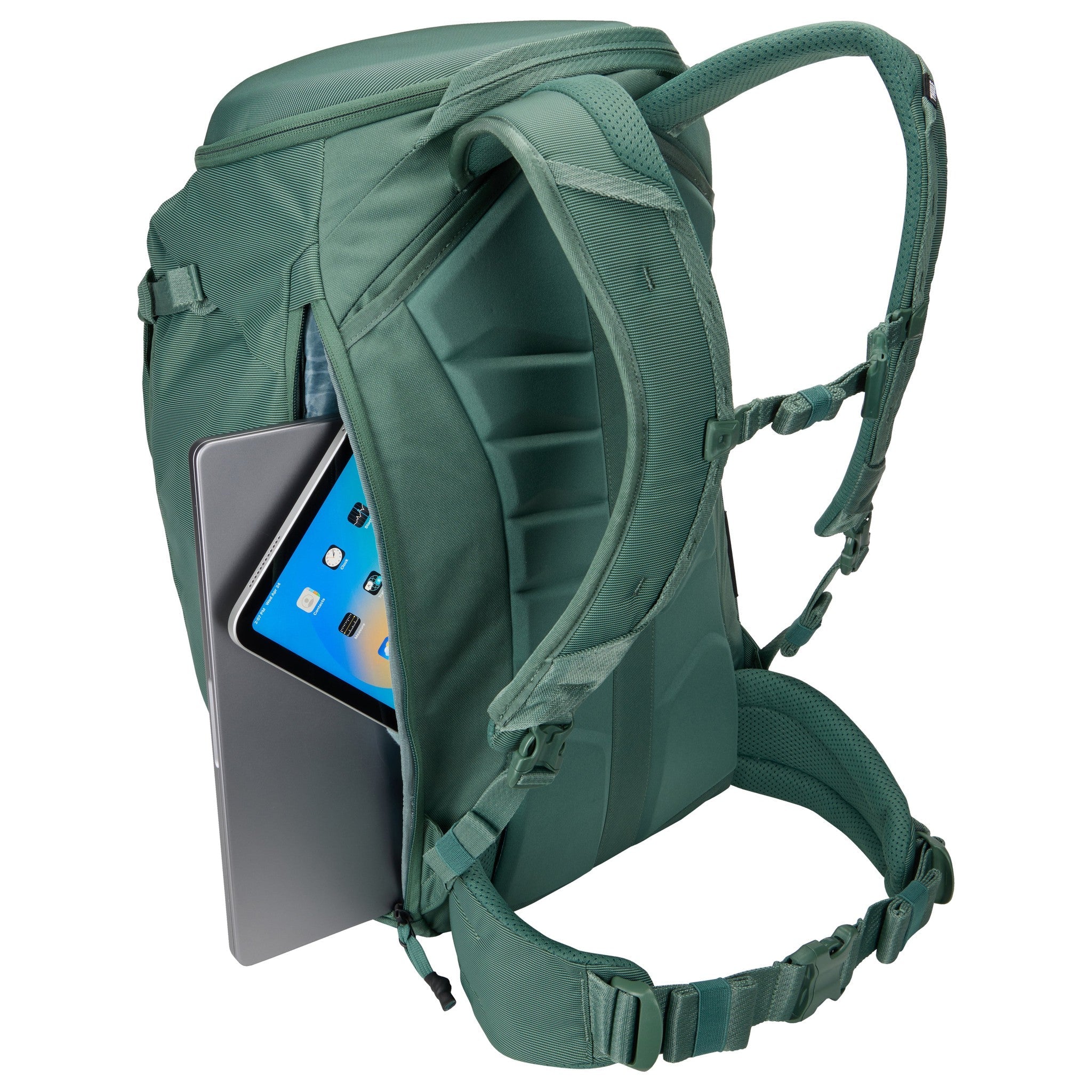 Thule Luggage Landmark Travel Pack 40L