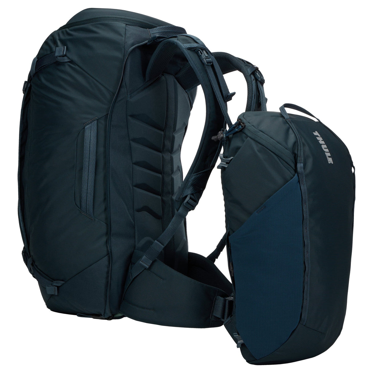 Thule Luggage Landmark Travel Pack 70L