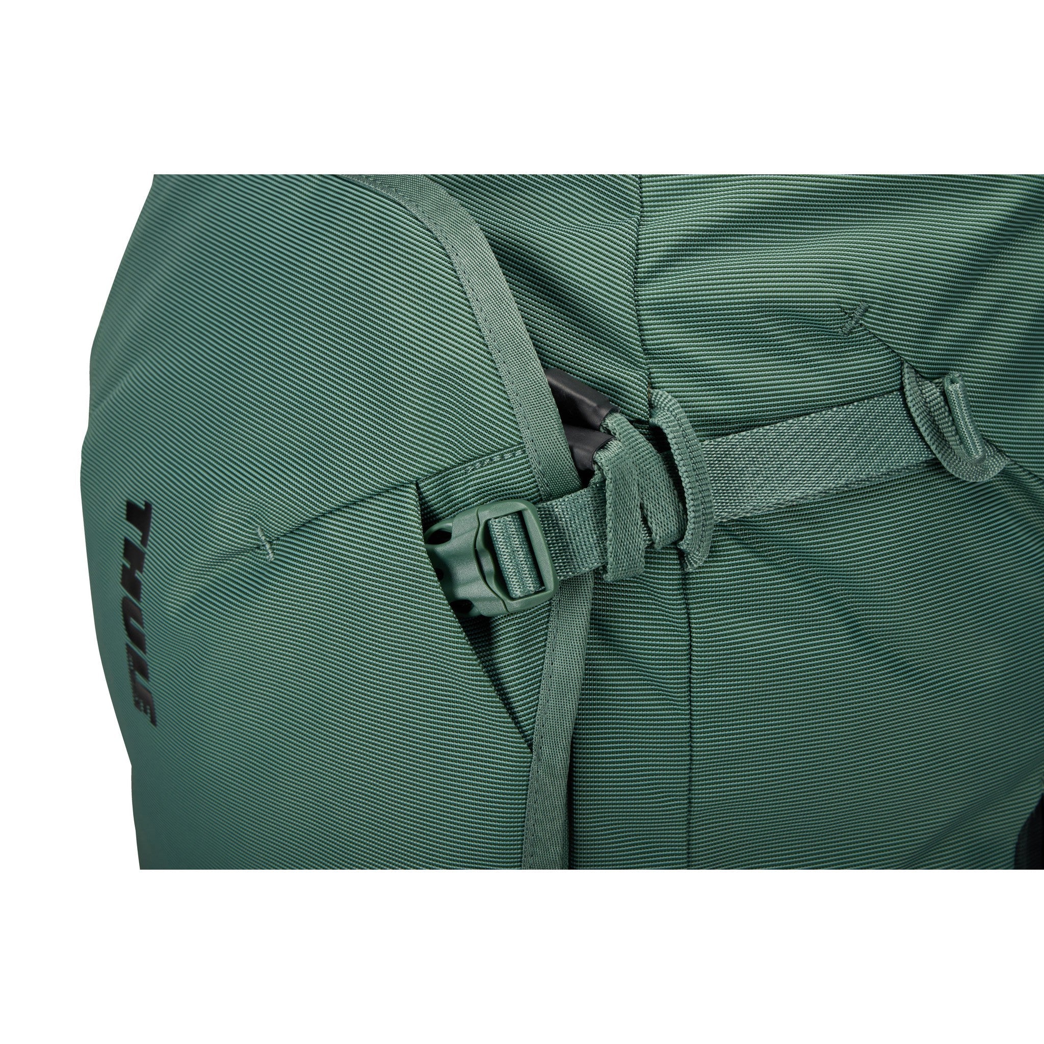 Thule Luggage Landmark Travel Pack W 60L