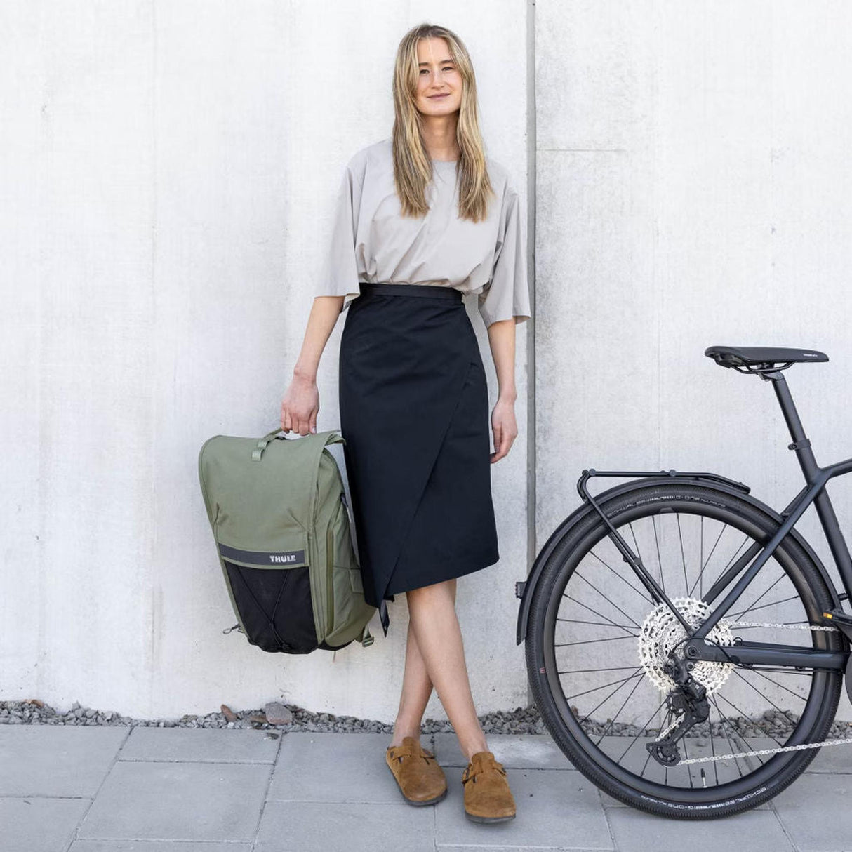 Thule Luggage Paramount Commuter Backpack 20L