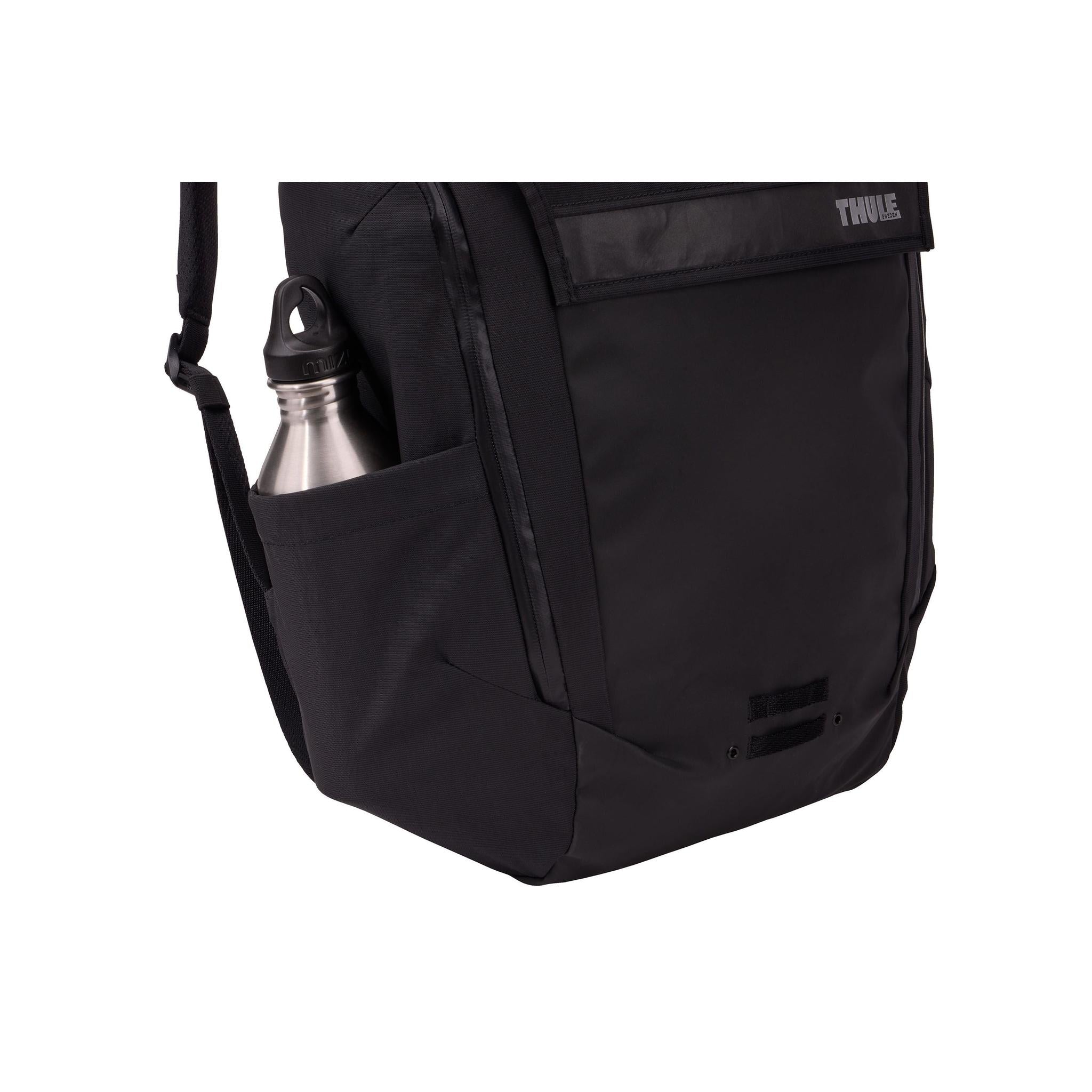 Thule Luggage Paramount Commuter Backpack 28L