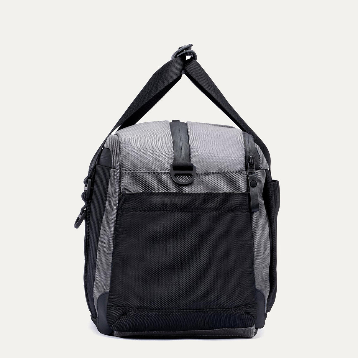 Travelpro Altitude Day-to-Day Duffel