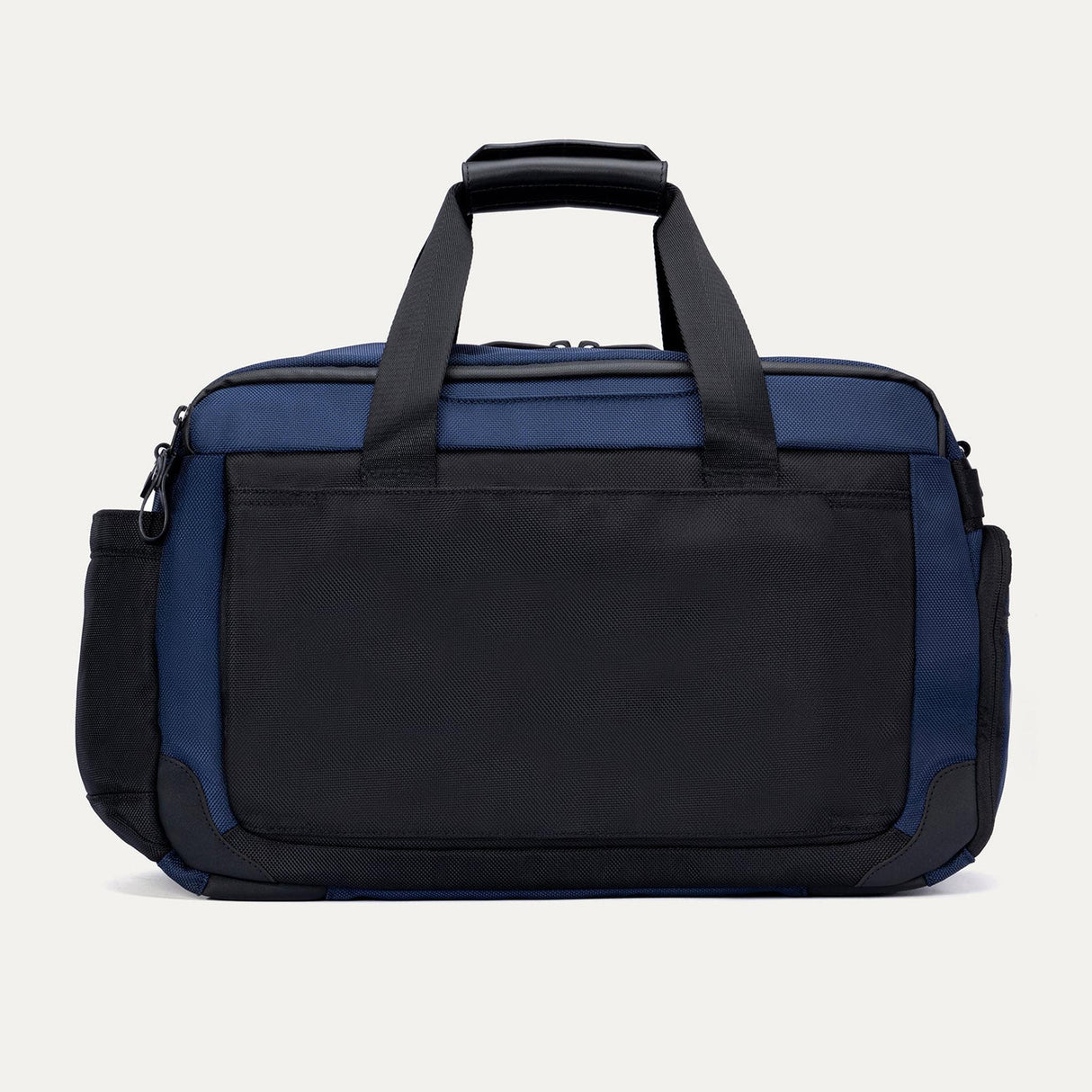 Travelpro Altitude Day-to-Day Duffel