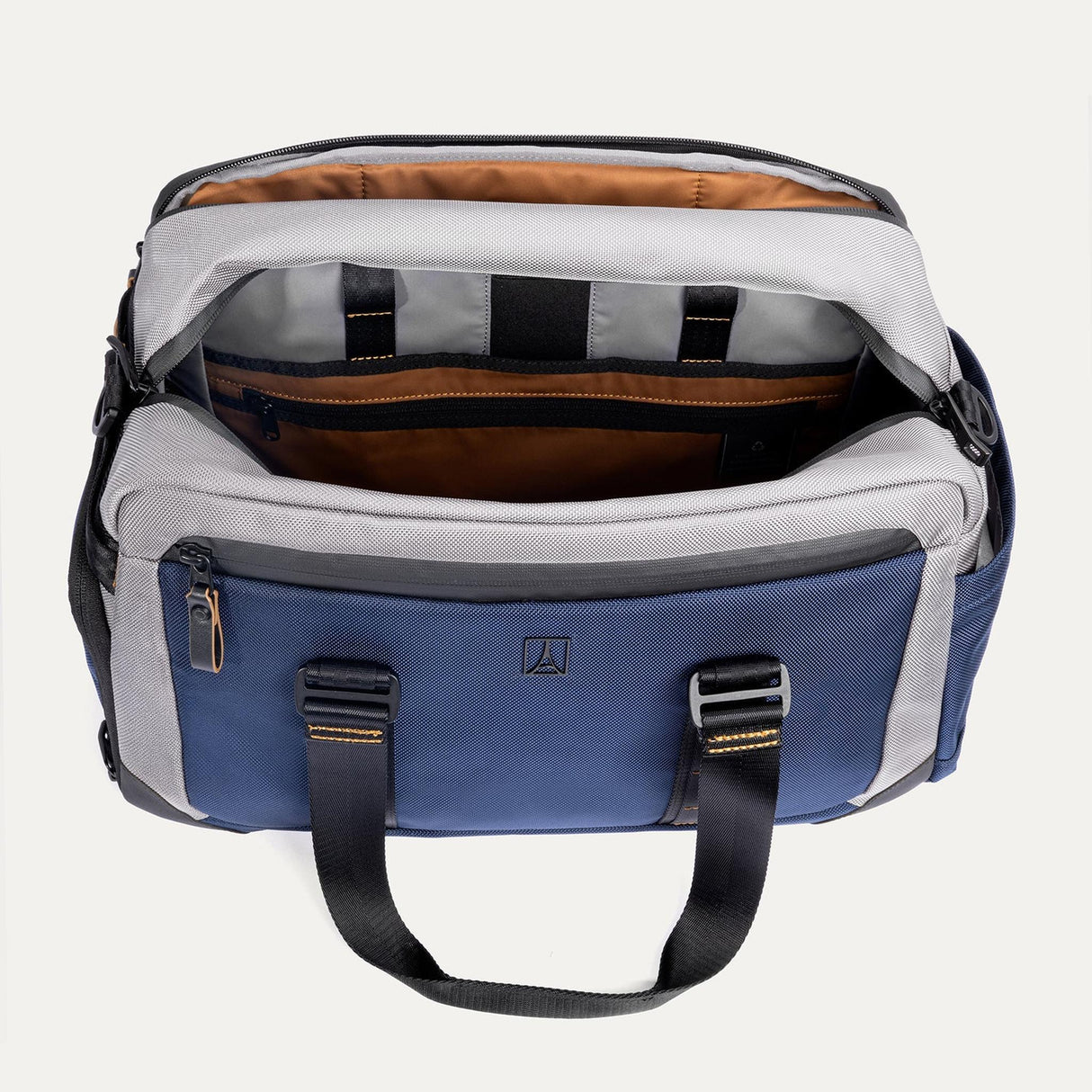 Travelpro Altitude Day-to-Day Duffel