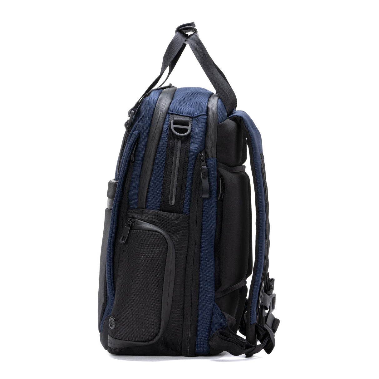 Travelpro Altitude Medium Expandable Laptop Backpack 25-30L