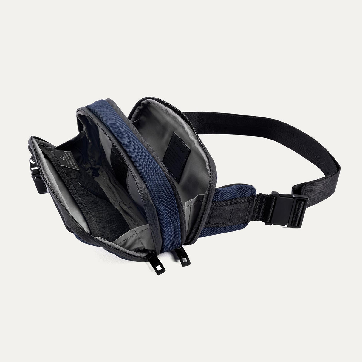 Travelpro Altitude Sling 2L