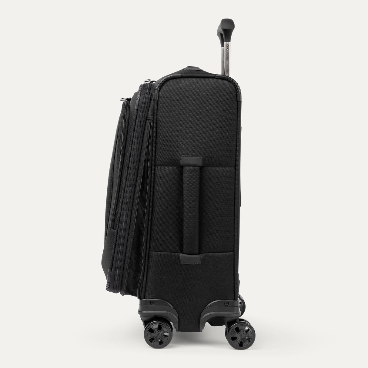 Travelpro Crew Classic Carry-On / Medium Check-In Set