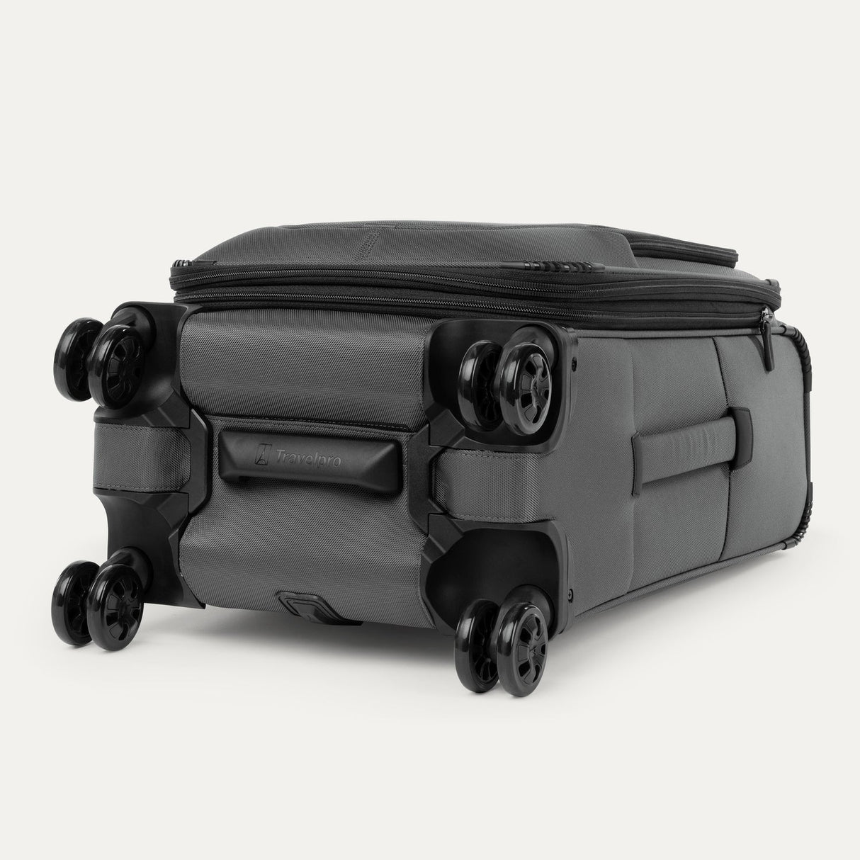 Travelpro Crew Classic Carry-On / Medium Check-In Set