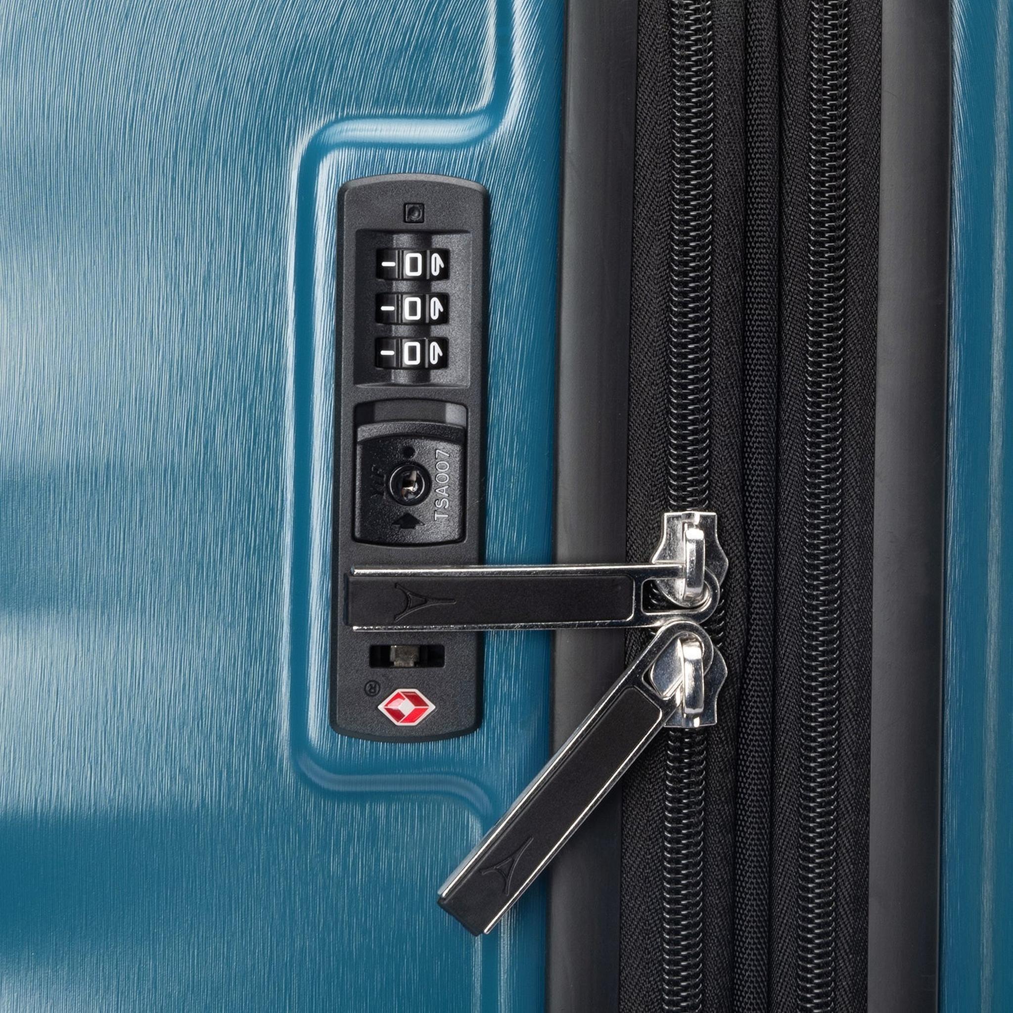 Travelpro Maxlite Air V2 Compact Carry-on Expandable Spinner