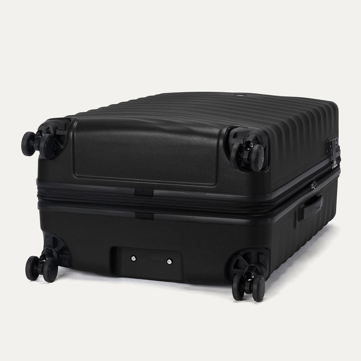 Travelpro Maxlite Air V2 Large Check-in Expandable Spinner