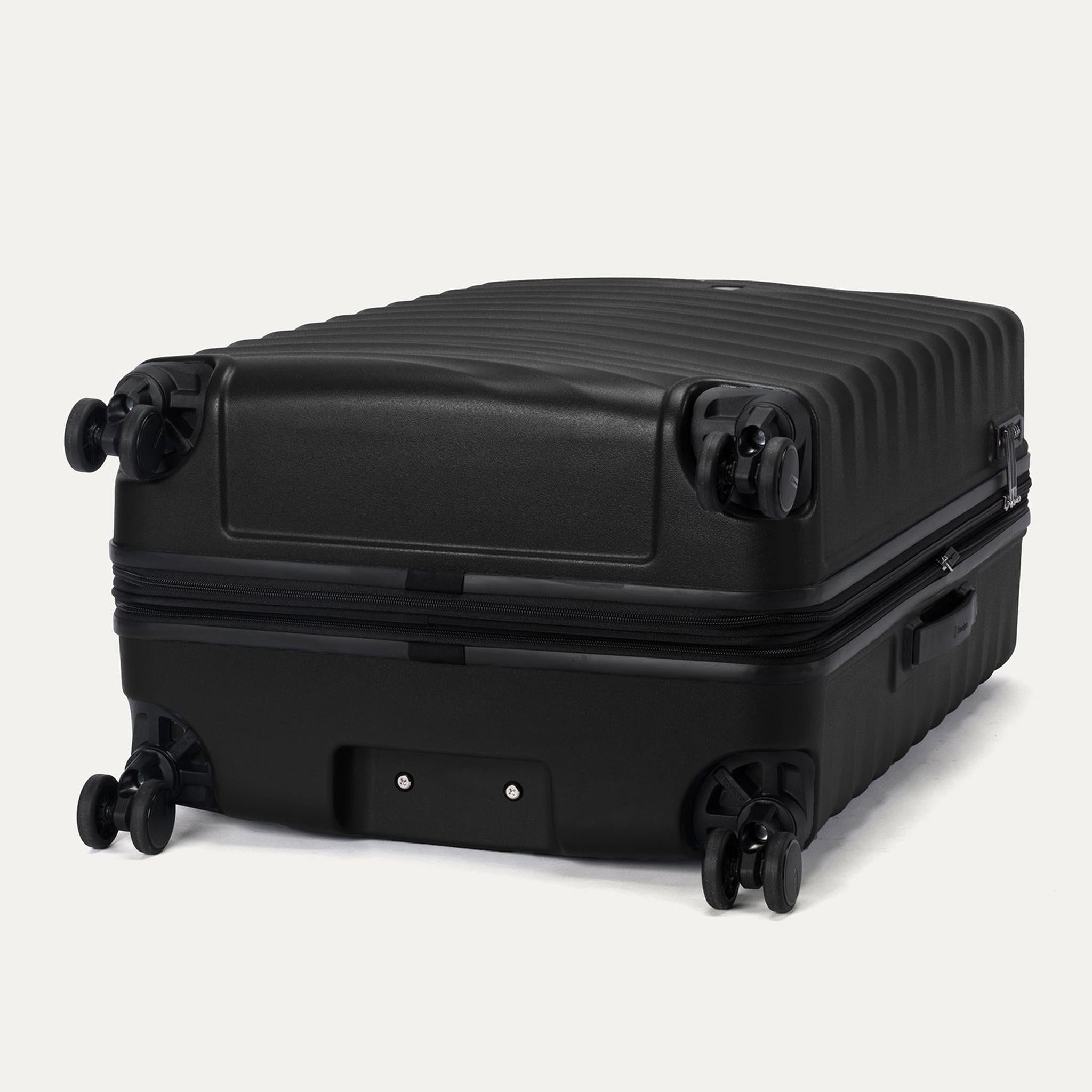Travelpro Maxlite Air V2 Large Check-in Expandable Spinner