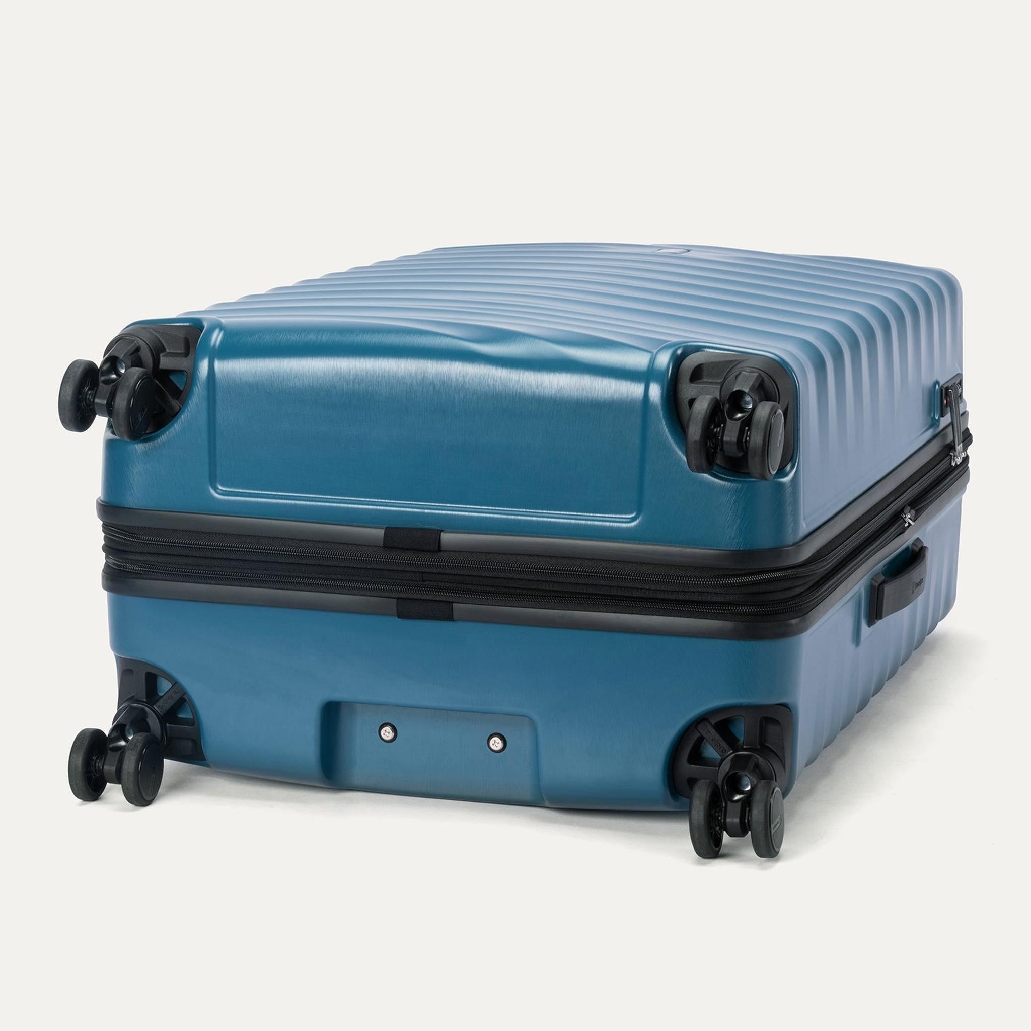 Travelpro Maxlite Air V2 Large Check-in Expandable Spinner
