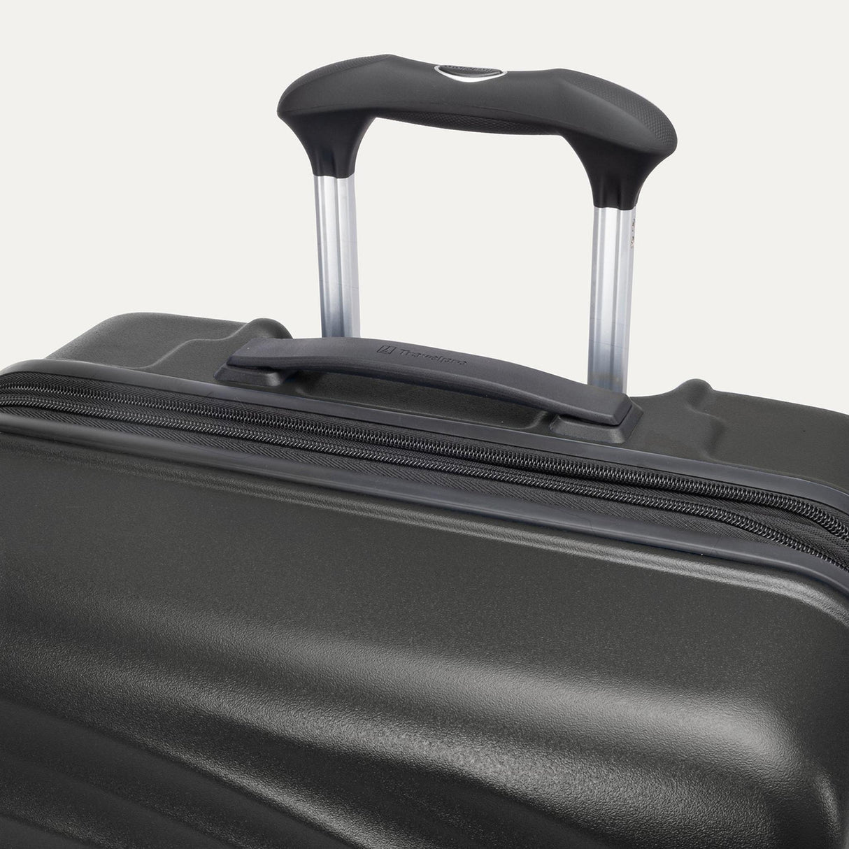 Travelpro Maxlite Air V2 Medium Check-in Expandable Spinner