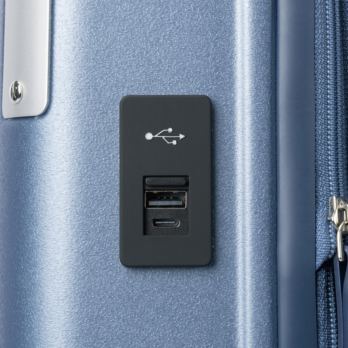 Travelpro Platinum Elite Hardside Compact Carry-on Expandable Spinner