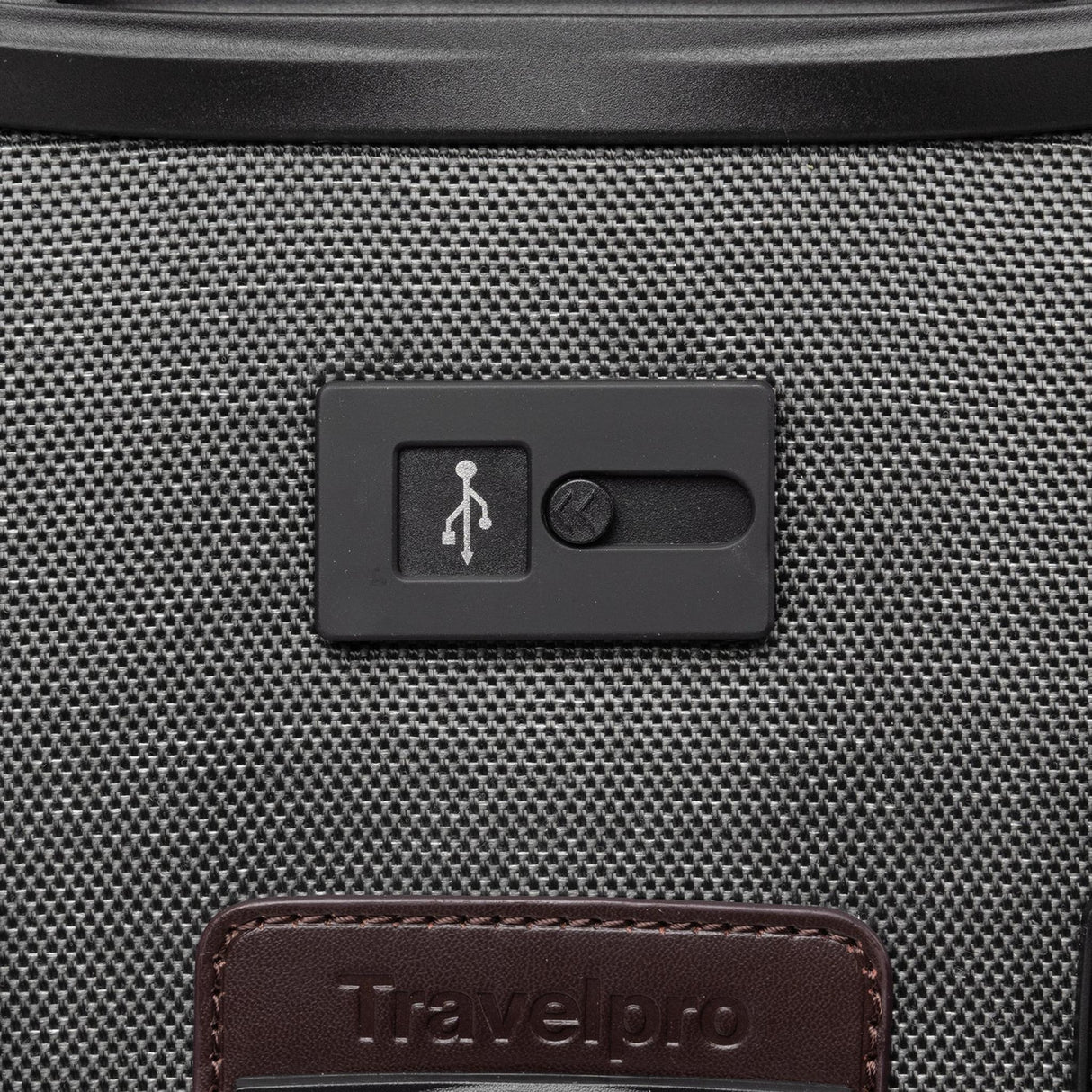 Travelpro Platinum Elite International Expandable Carry-On Spinner