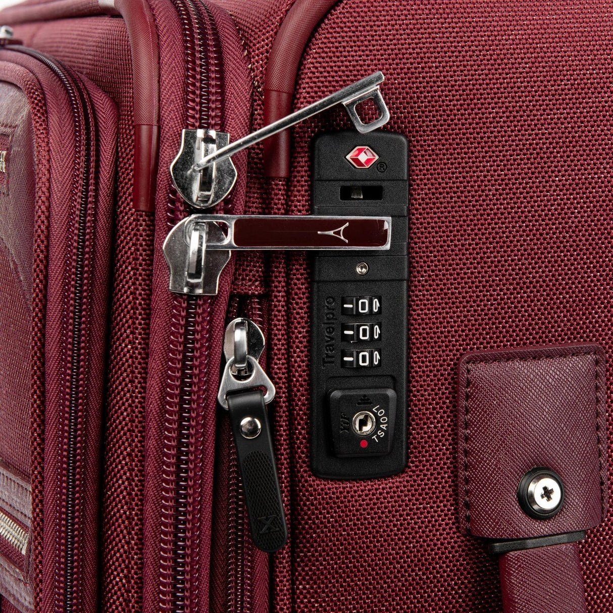 Travelpro Platinum Elite International Expandable Carry-On Spinner