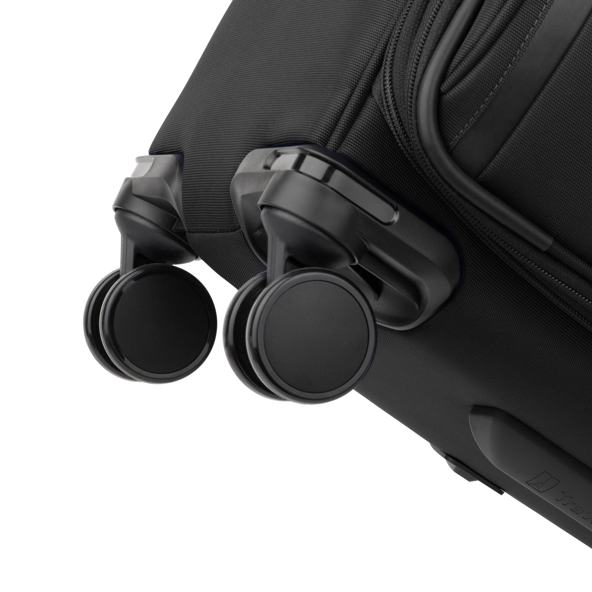 Travelpro VersaPack+ Medium Check-in Expandable Spinner