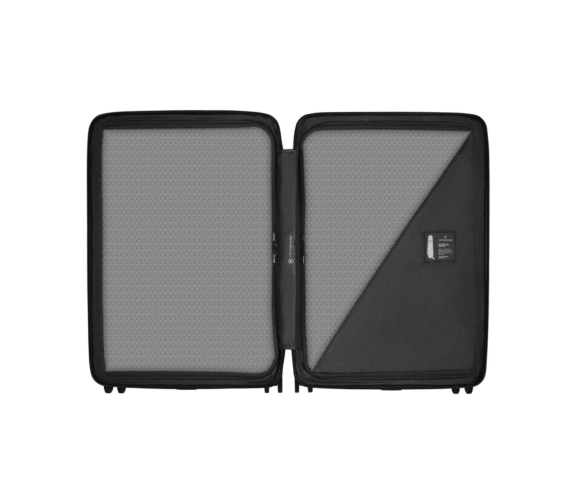 Victorinox Airox Large Hardside Case