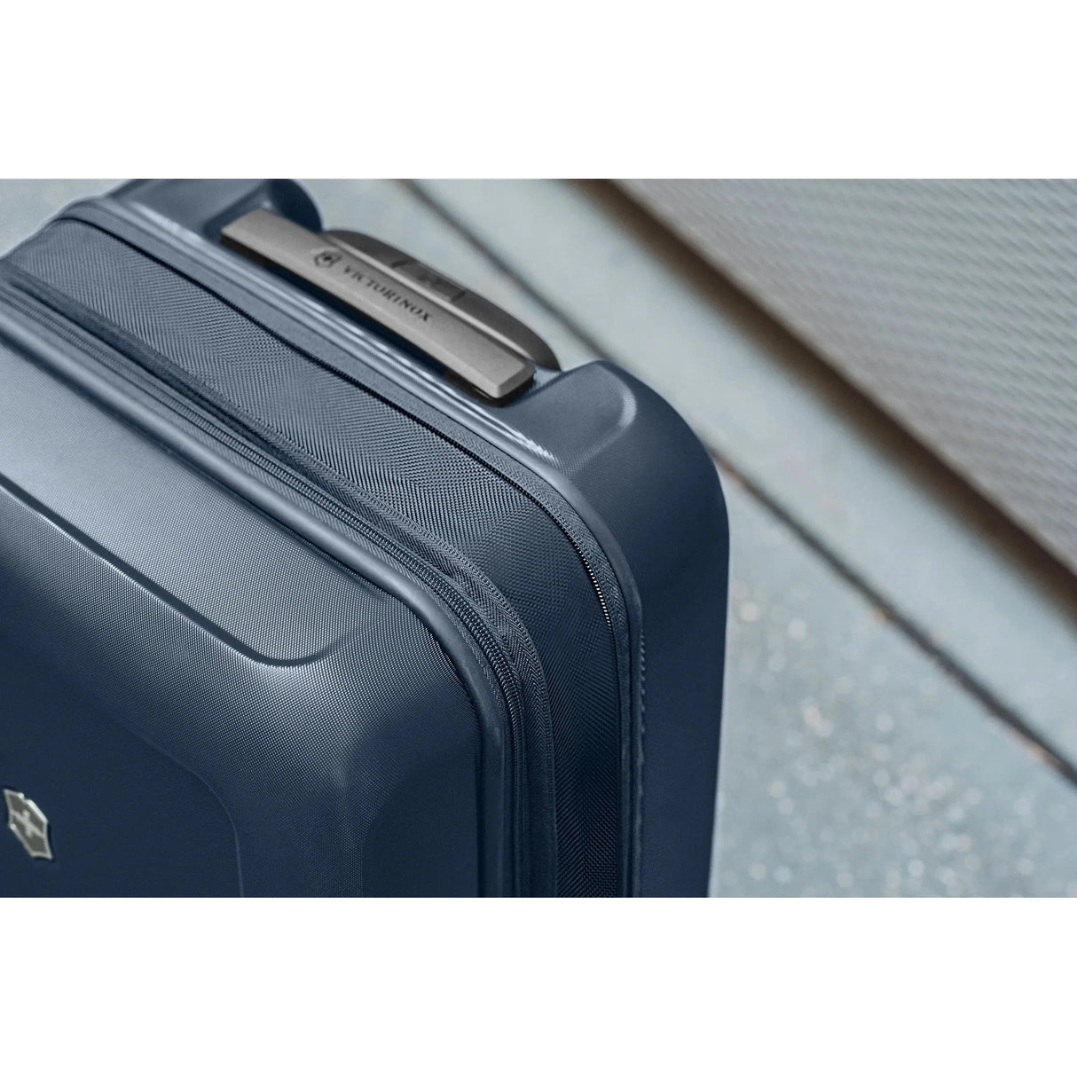 Victorinox Connex Frequent Flyer Hardside Carry-On