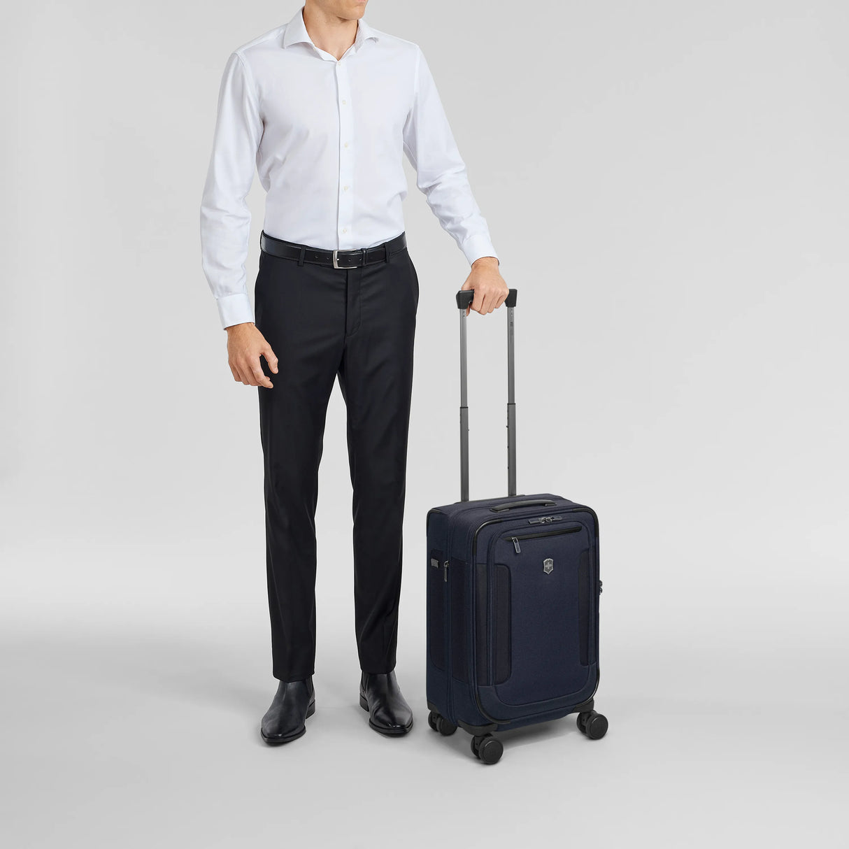 Victorinox Werks Traveler 7.0 Expandable Frequent Flyer Carry-On Spinner