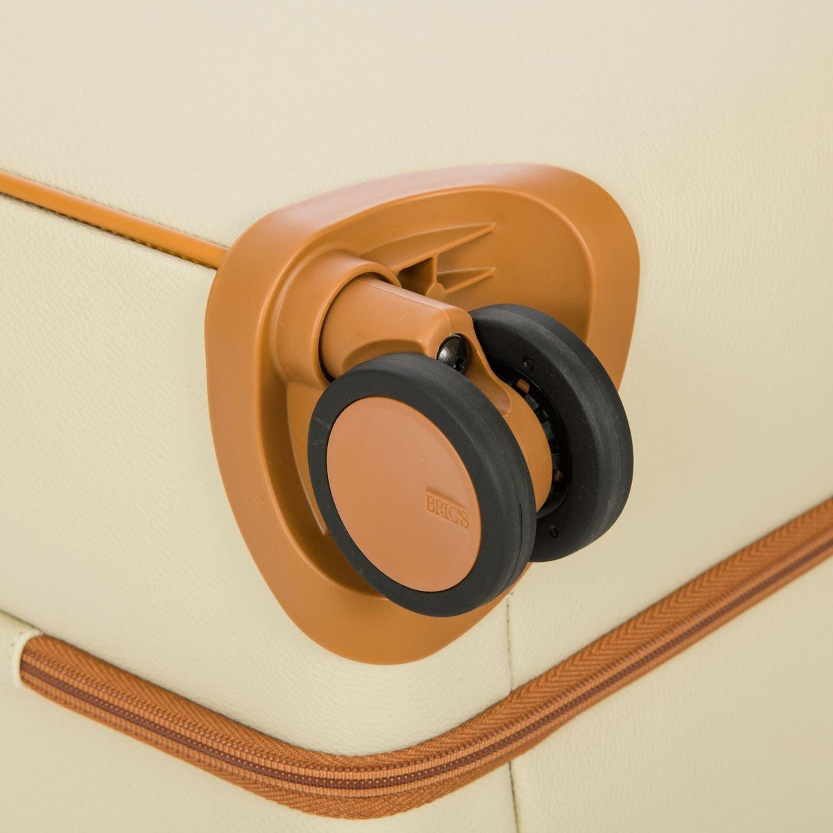 Brics Firenze Spinner 30" Split Frame