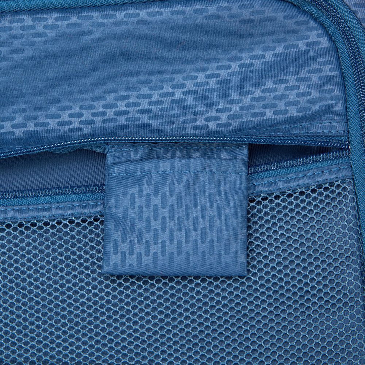 Delsey Chatelet Air 2.0 28" Spinner Upright