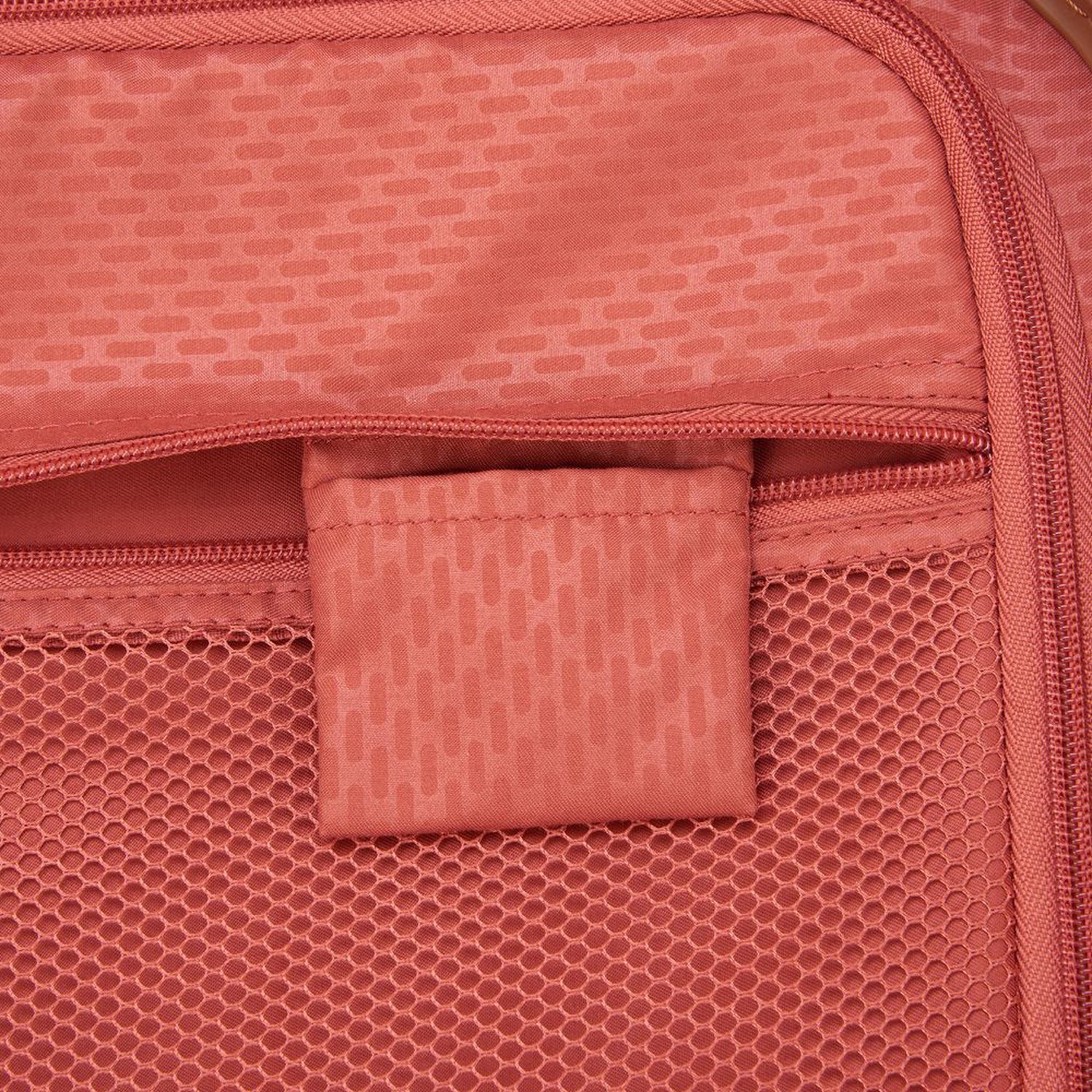 Delsey Chatelet Air 2.0 Large Spinner Carry-On