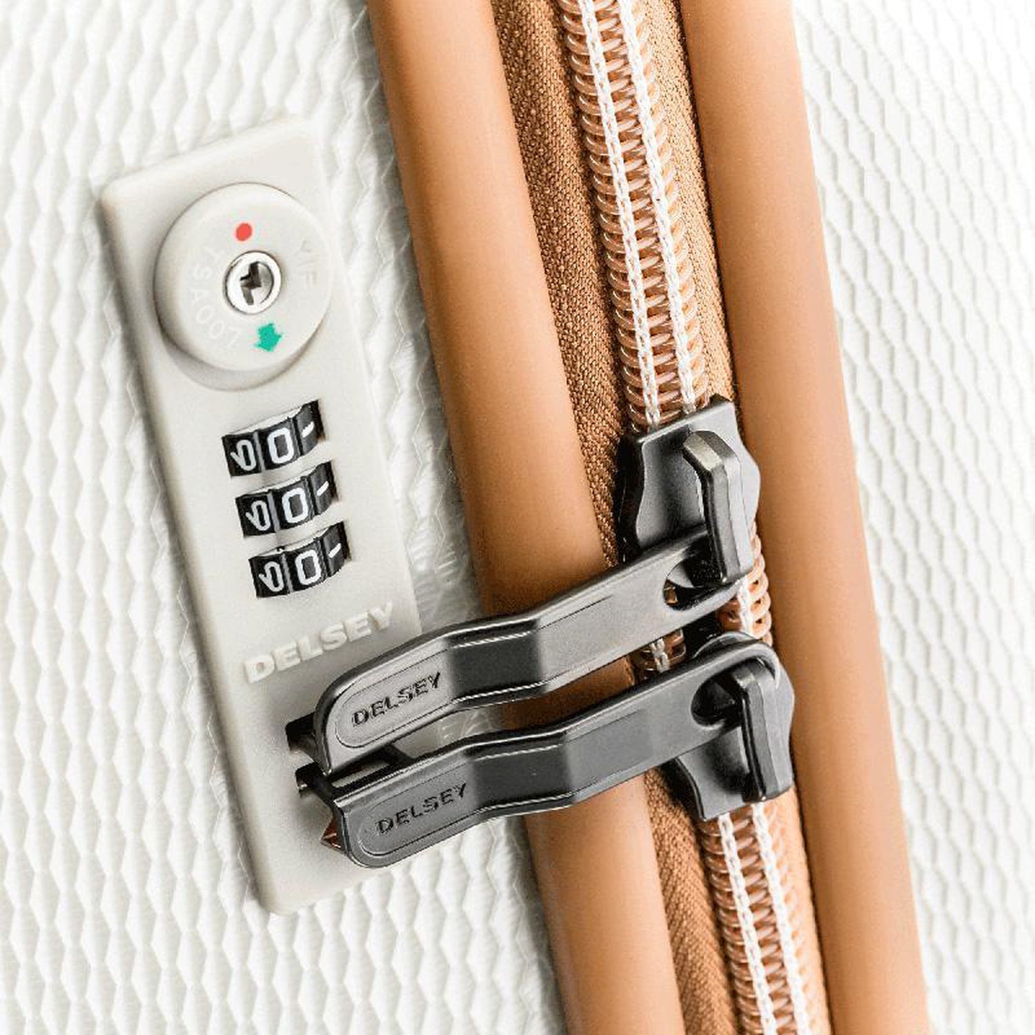 Delsey Chatelet Hard+ 21" Carry-On Spinner Suiter Trolley