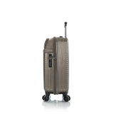 Heys America Charge-A-Weigh 2.0 21" Spinner