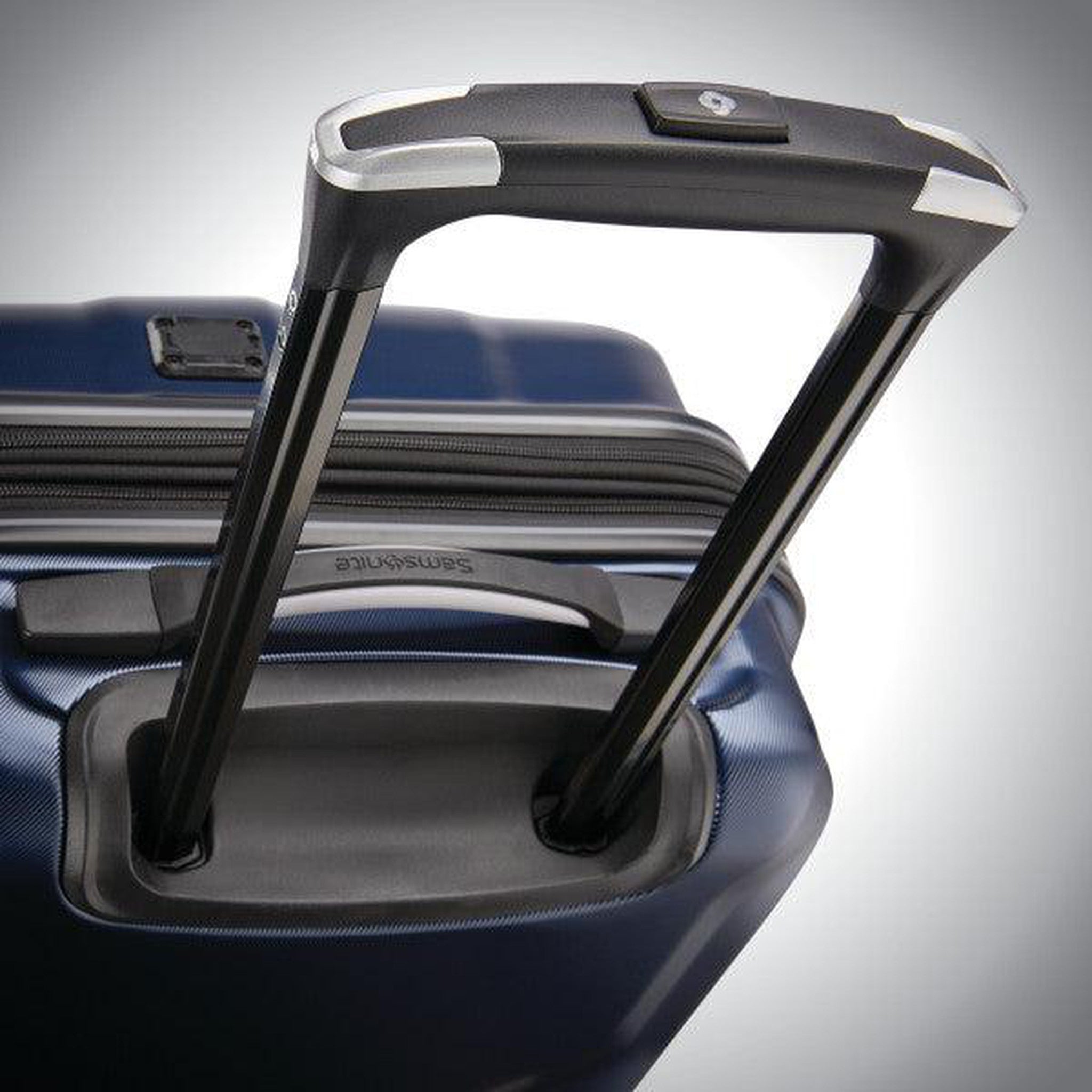 Samsonite Opto PC 2 22x14x9 Carry-On Spinner