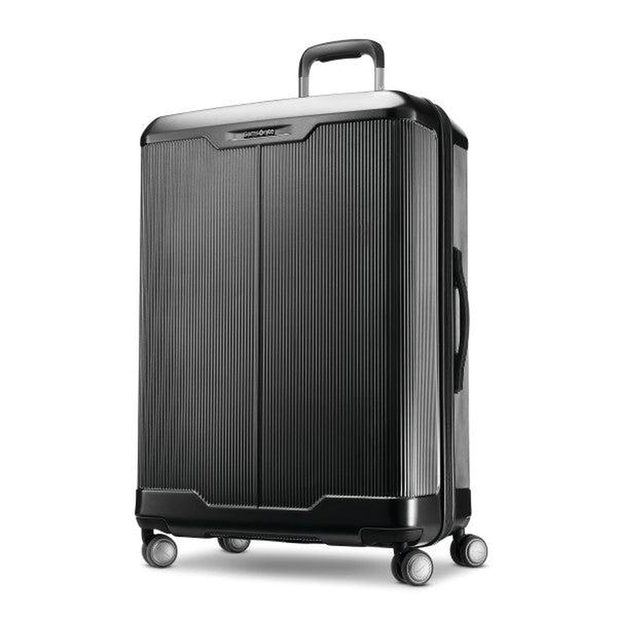 Silhouette 17 Garment Bag Spinner - Black