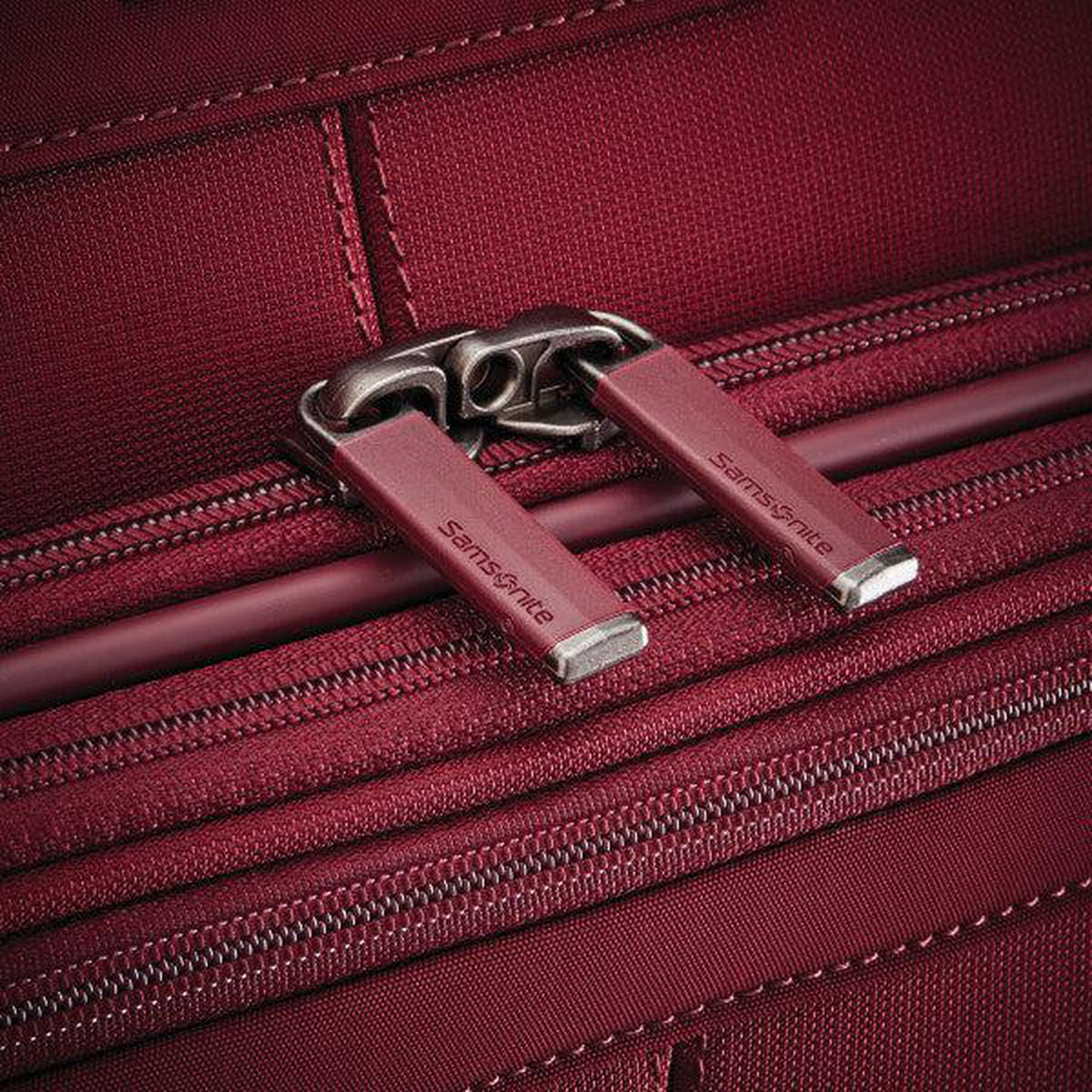 Samsonite Silhouette 17 Softside Carry-On Expandable Spinner