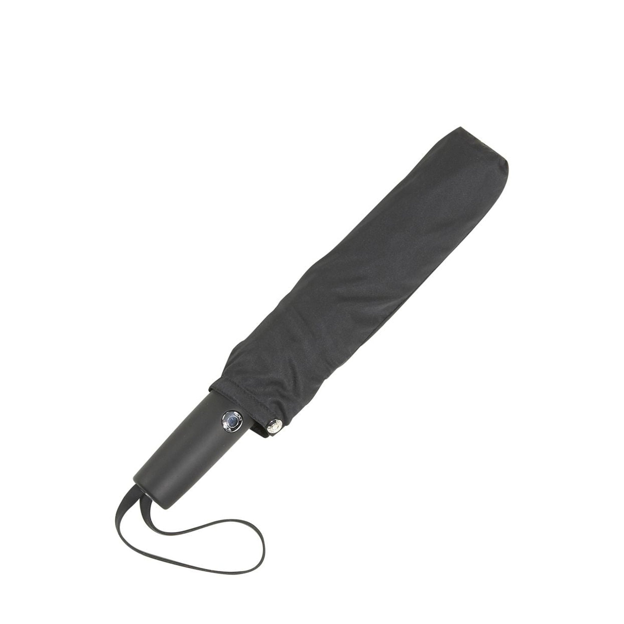 TUMI Large Auto Close Umbrella