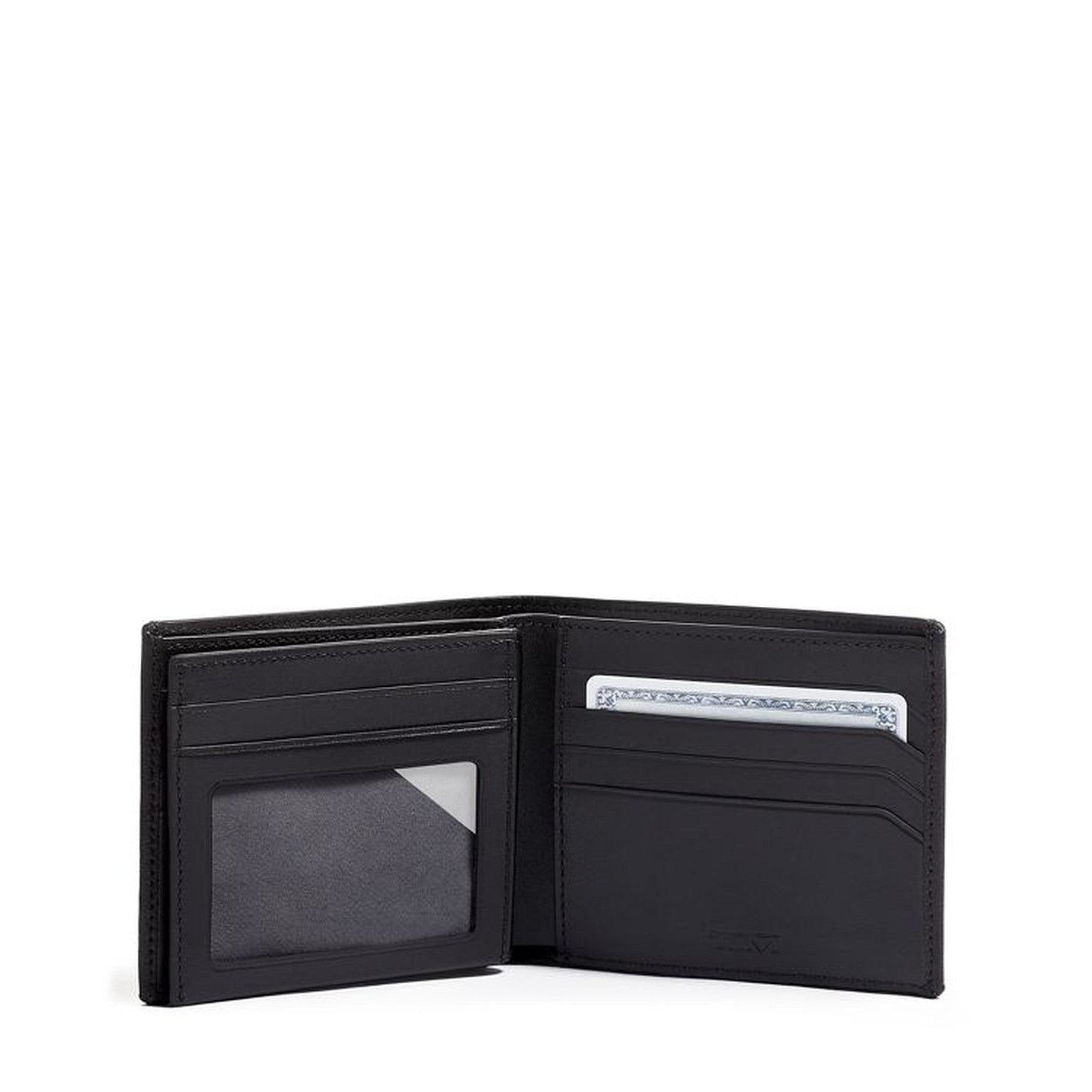 TUMI Nassau SLG Global Center Flip Passcase Textured