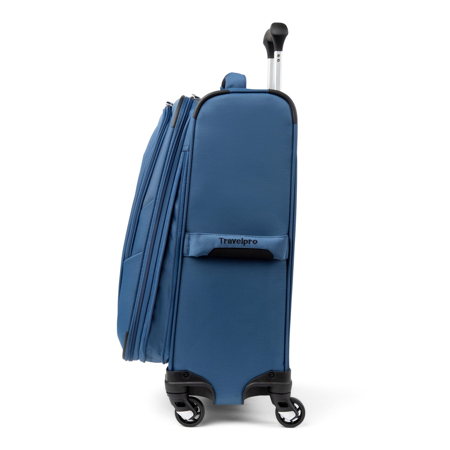 Travelpro Maxlite 5 Lightweight 21" Expandable Carry-On Spinner