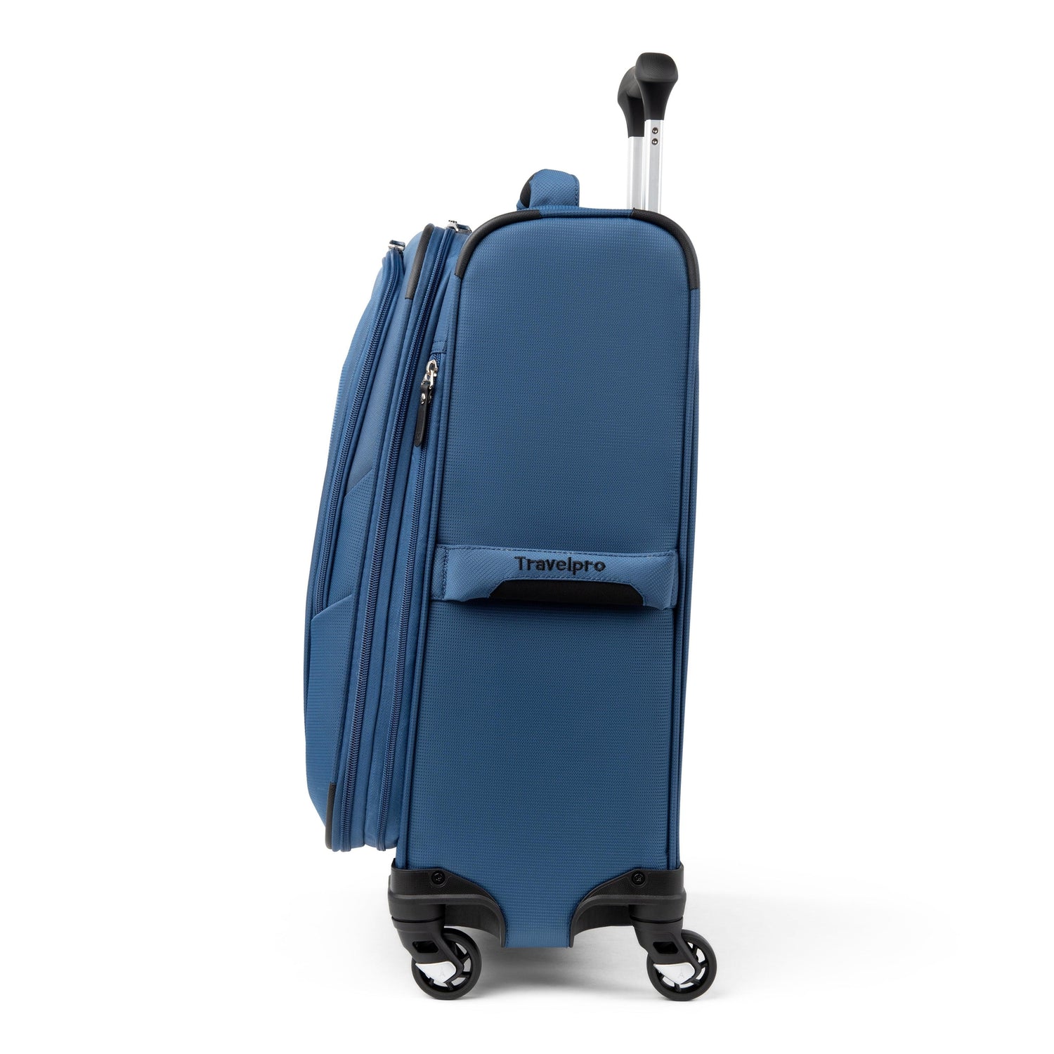 Travelpro Maxlite 5 Lightweight 21" Expandable Carry-On Spinner