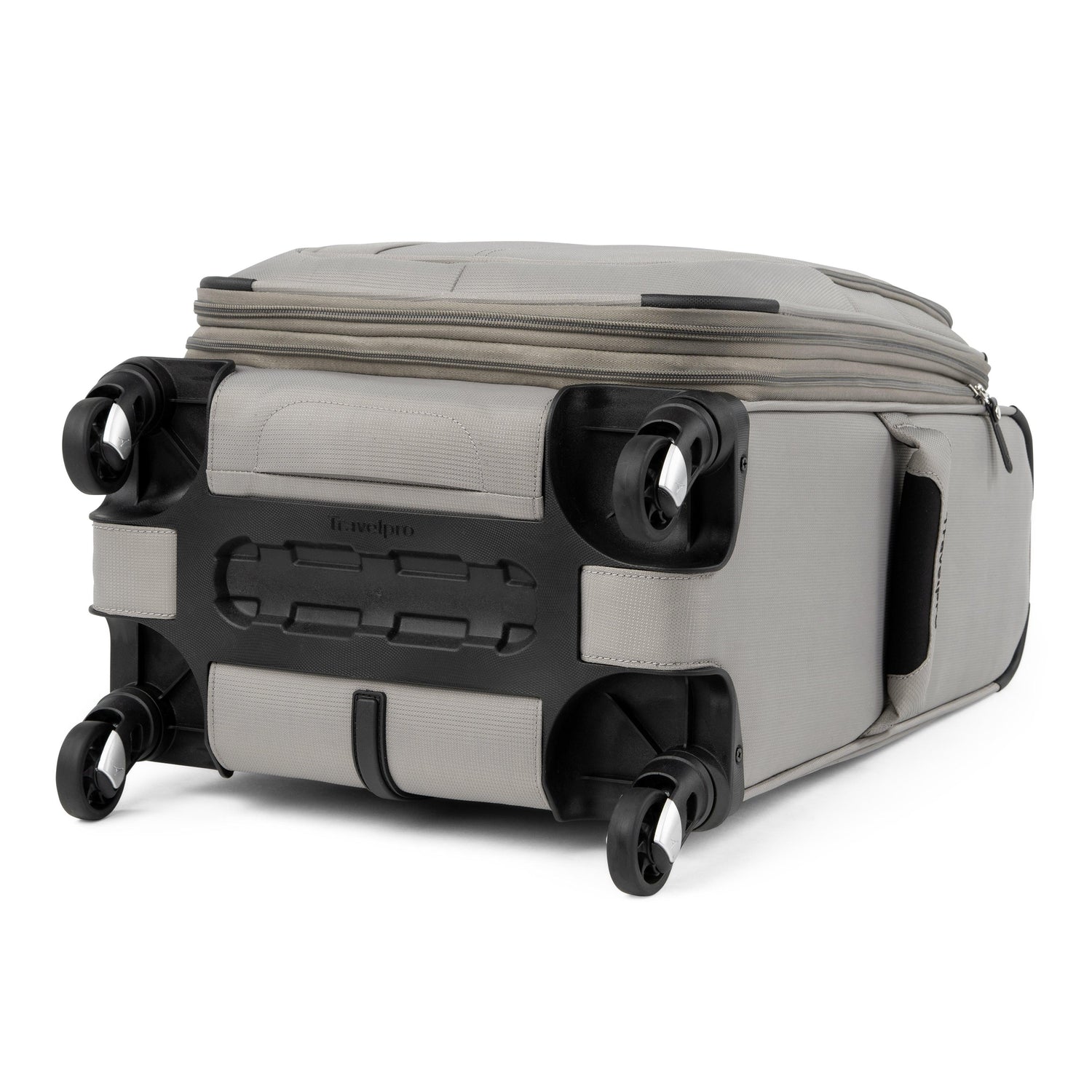 Travelpro Maxlite 5 Lightweight 21" Expandable Carry-On Spinner