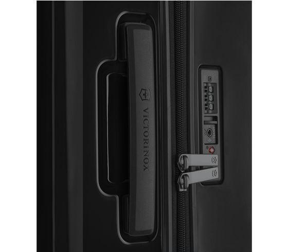 Victorinox Airox Medium Hardside Case
