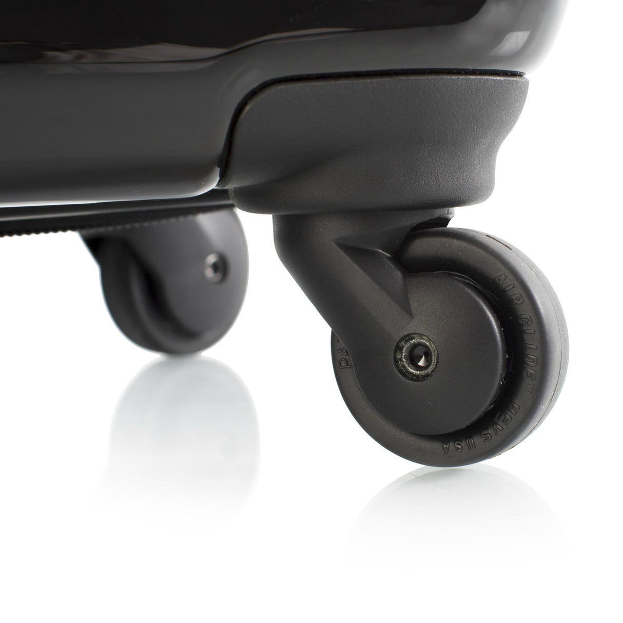 Heys America Britto 30" Spinner