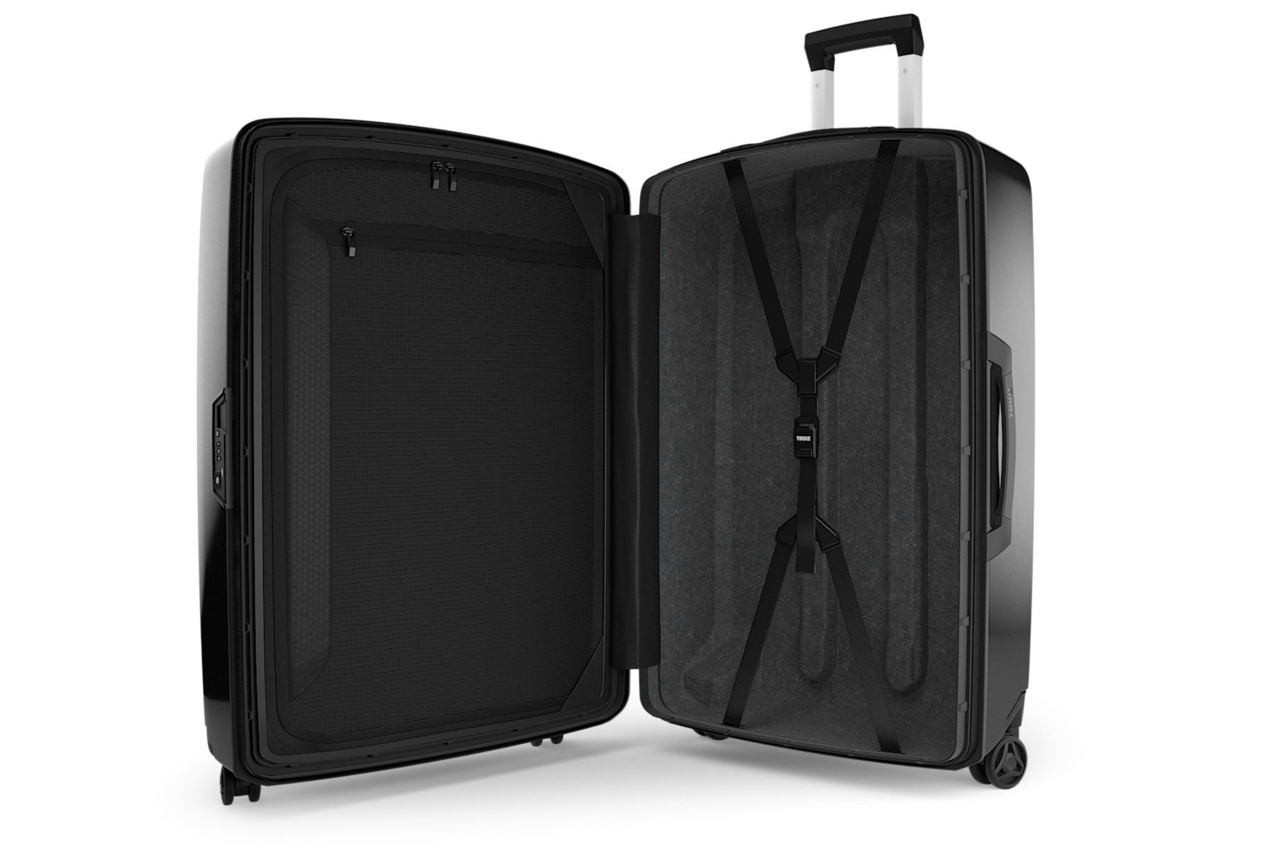 Thule Luggage Revolve 30