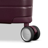 Virtuosa Carry-On Spinner