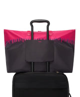 Voyageur Just In Case Tote in Fuchsia Spray Paint
