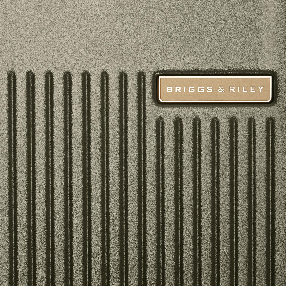 Briggs & Riley Sympatico 3.0 Essential 22" Carry-On Spinner