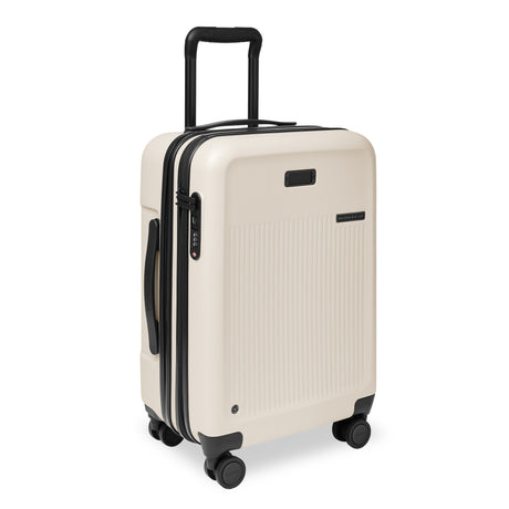 Briggs & Riley Sympatico 3.0 Essential 22" Carry-On Spinner