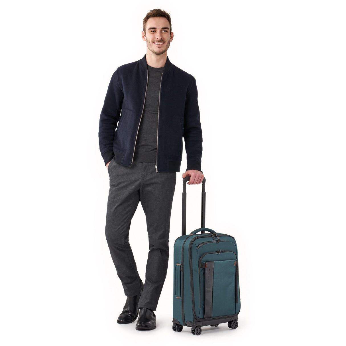 Briggs & Riley ZDX 22" Carry-on Expandable Spinner